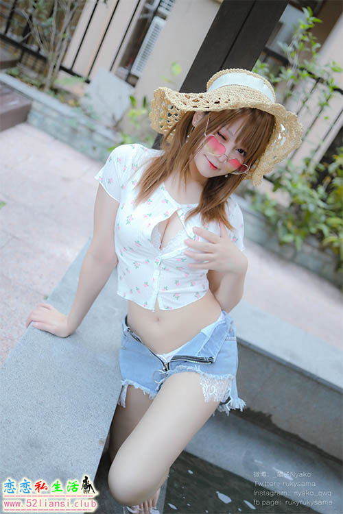 [美图精选]714-Nyako喵子-温泉【32P/44M】