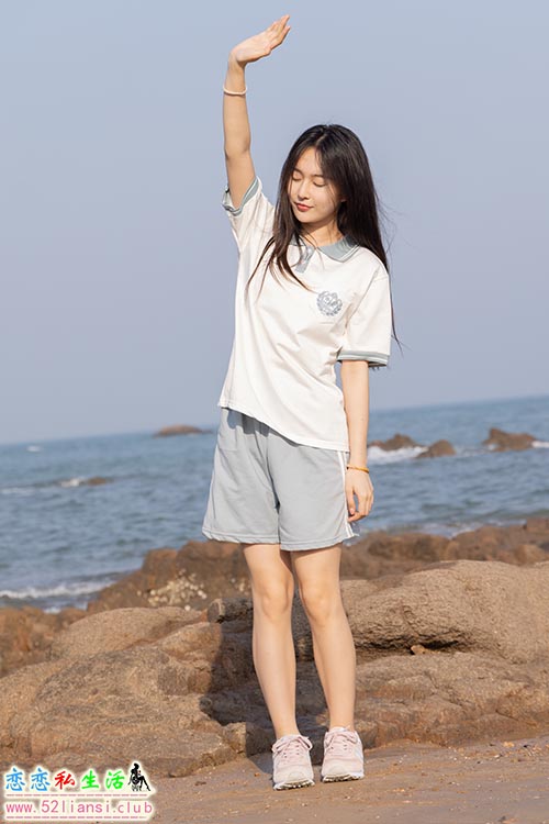 [物恋传媒] No.1567 美兔-海边的风(带视频)【150P+1V/4.24G】