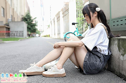 [IMZSOCK爱美足] 2021年-第22期 莹莹【90P/1.01G】