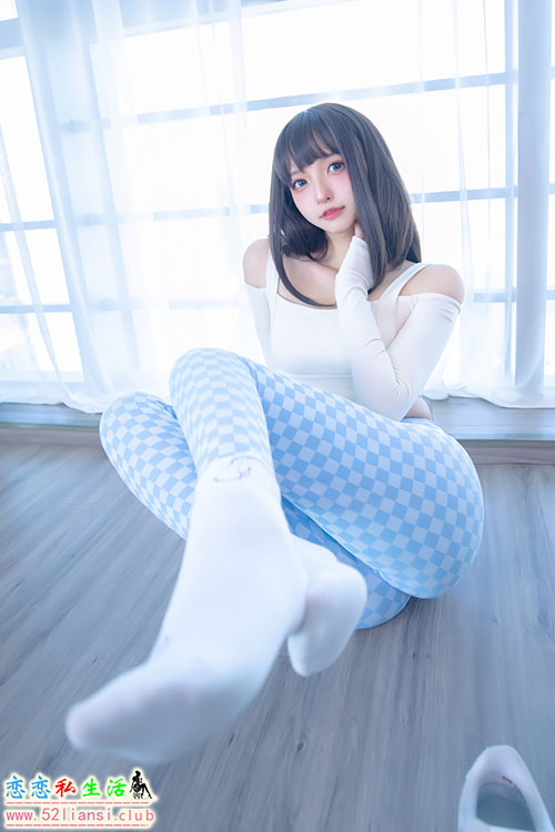 [神楽板真冬] VOL.079《蓝白格》【75P/172M】