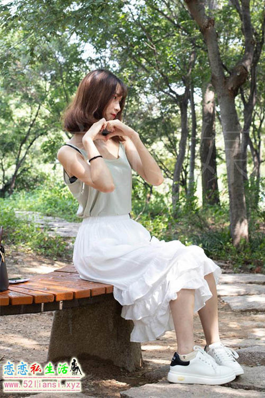 [物恋传媒] No.039 轻盈跳跃树之灵~猫耳的夏日抹茶味（带视频）【182P+1V/1.41G】
