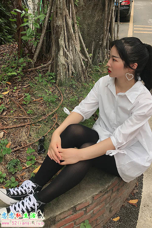 [最爱帆布鞋]055-学妹丝袜美腿写真（带视频）【139P+2V/598M】
