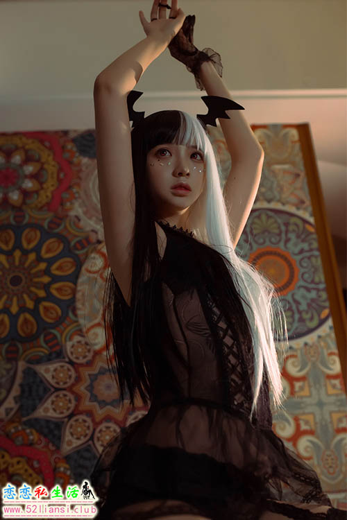 [疯猫ss]NO.043万圣小恶魔【47P/83M】