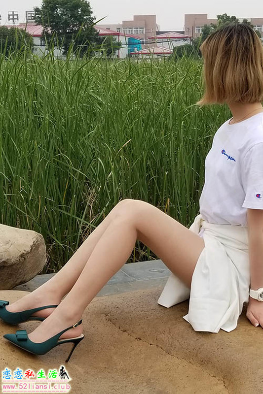 [盛唐CLUB] No.004 公园长椅上的丝足【89P/89M】