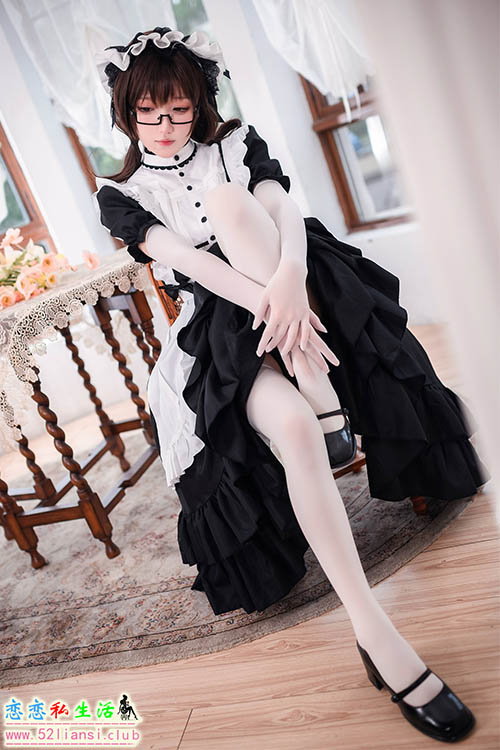[美图精选]474-阿包也是兔娘-传统长裙女仆【47P/90M】