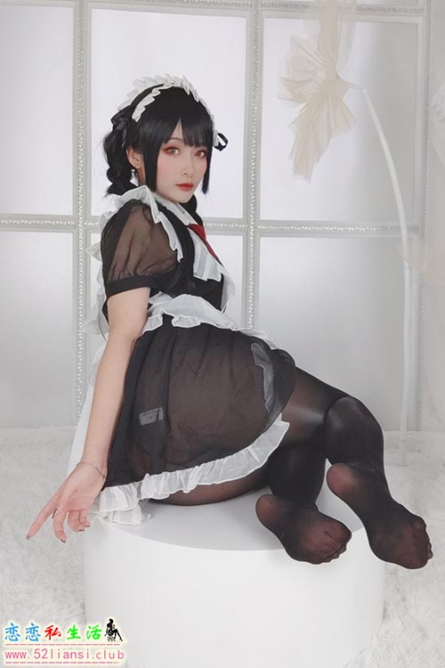 [美图精选]692-洛璃 LoLiSAMA 黑丝女仆【27P/50M】