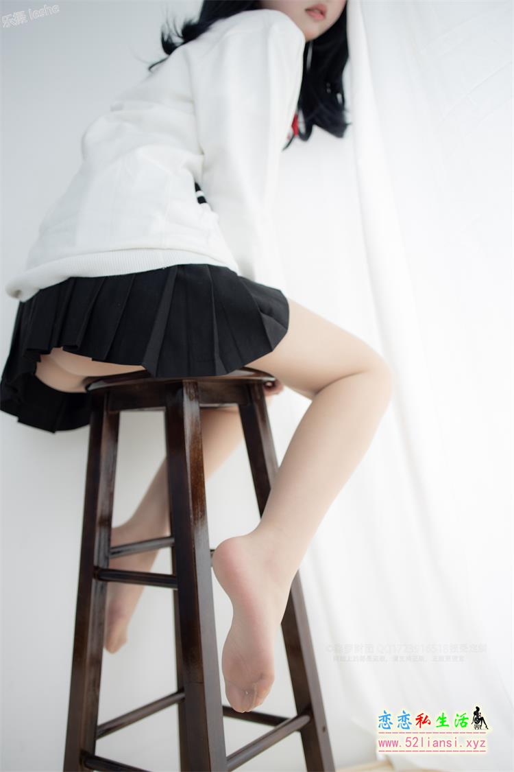 森萝财团-X-055(带视频)【93P+1V/2.41G】 森萝财团-X-055(带视频)【93P+1V/2.41G】
