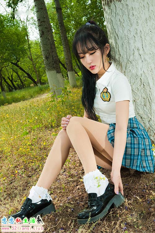 [Ligui丽柜] 2022.09.26《野花芬芳》汐汐【63P/120M】