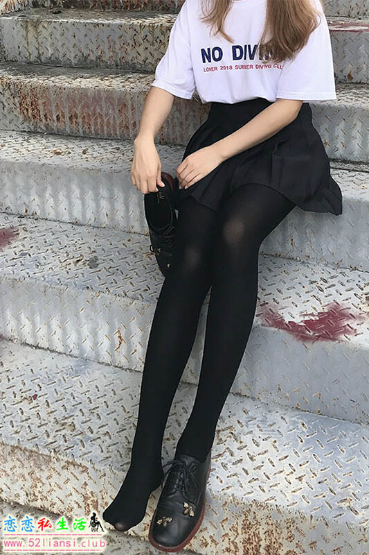 [最爱帆布鞋]045-学妹丝袜美腿写真【391P/878M】