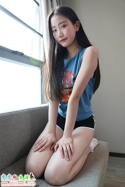 [IMZSOCK爱美足] 2021年-第10期 君君【83P/18M】