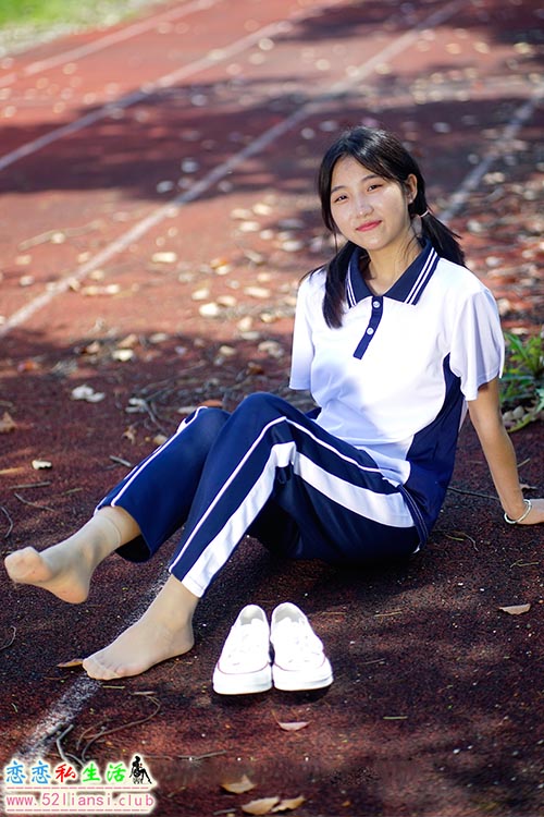 [初夏女神]045期 点点~《旧梦青春》六一儿童节重返母校(带视频)【172P+1V/6.61G】