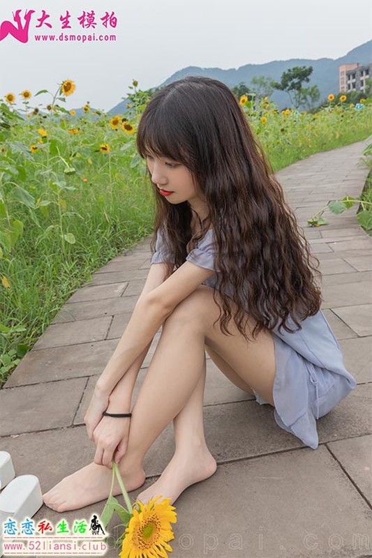 [大生模拍]-N235-婉欣-向日葵女孩（带视频）【47P+1V/1.24G】