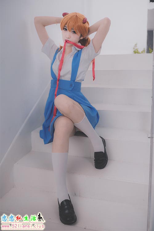 [南桃Momoko] 22-明日香制服【15P/69M】