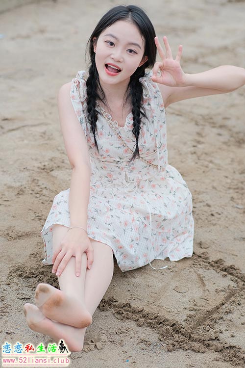 [初夏女神]054期 双双~《公园游玩》暑假该有的样子(带视频)【221P+1V/7.3G】