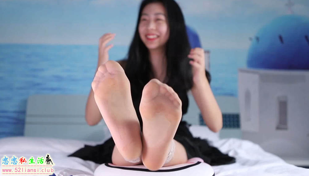 [脚模摄影] 13-舞蹈学妹抹油挠脚心【25min/660M】
