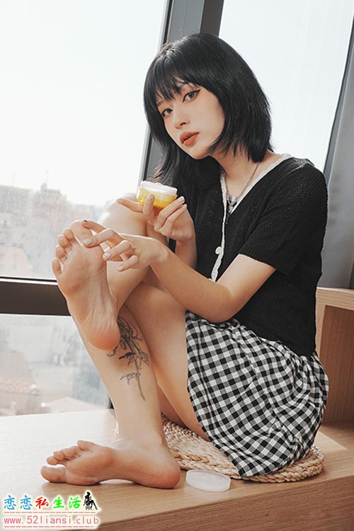 [Limerence] 31 Yuni午后时光 白浓乳液足疗(带视频)【142P+1V/2.54G】