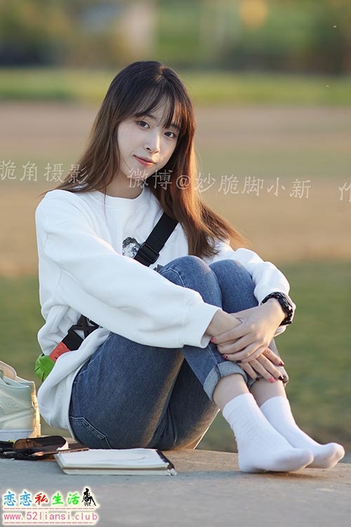 [见新摄影]NO.034-追赶落日余晖的逆光少女(带视频)【133P+1V/948M】