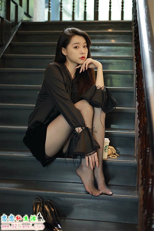 [IESS异思趣向] 丝享家 937：女神降临《佳爷特辑》【79P/70M】