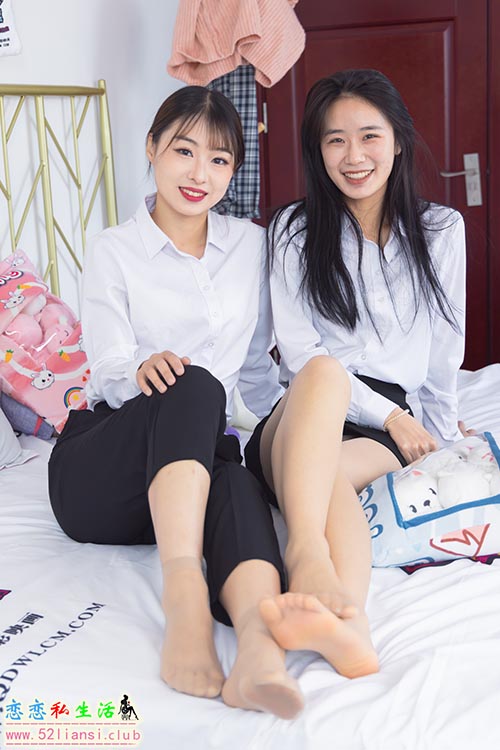 [物恋传媒] No.1383 菜菜&月心-闺蜜时光(带视频)【152P+1V/3.3G】