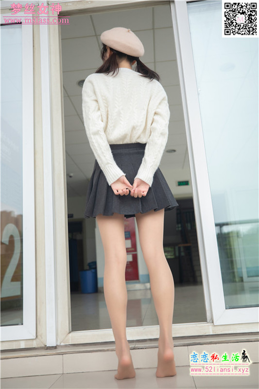 [MSLASS梦丝女神] NO.072-璇璇 9分五官的校花（带视频）【67P+1V/1.01G】