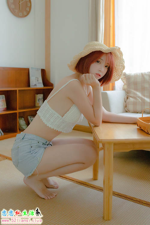 [疯猫ss]NO.060 草帽女孩【30P/152M】