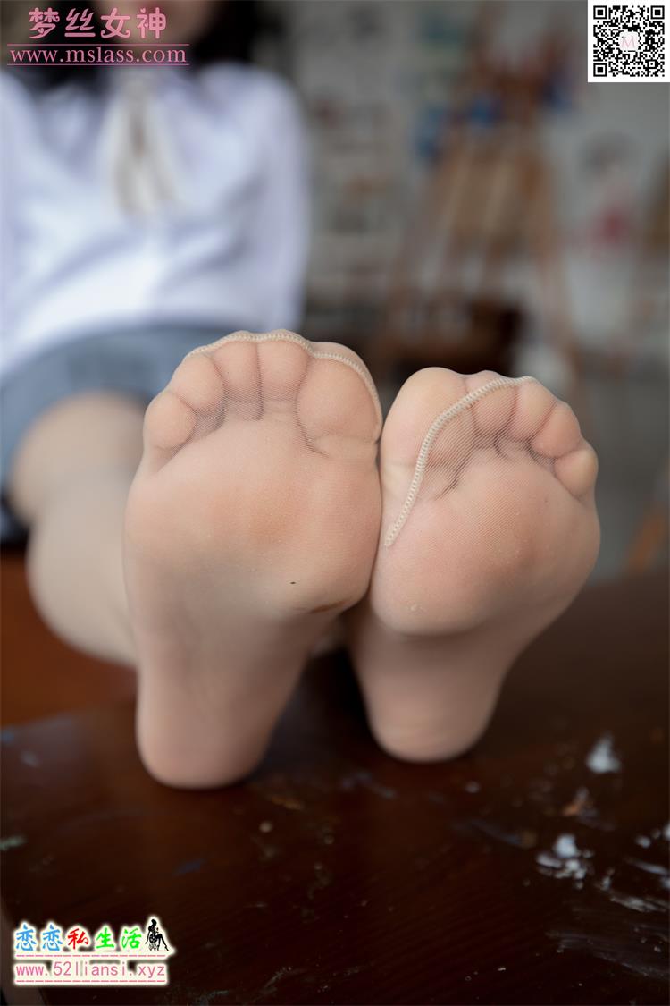 [MSLASS梦丝女神] NO.054-恬恬 画室乖乖女【52P/389M】