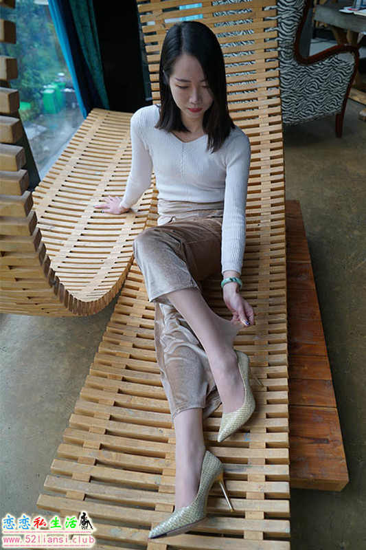 [袜小喵]高丝女子图鉴 袜小喵×一丝幻想 NZ.042 茜茜【59P/100M】