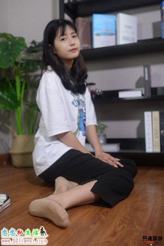 [只糖视觉]451期：孙怡 – 时光与花【63P/314M】