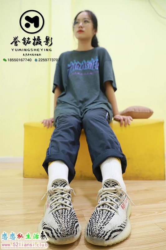 [誉铭传媒] 277期-学妹棉袜裸足【140P/234M】