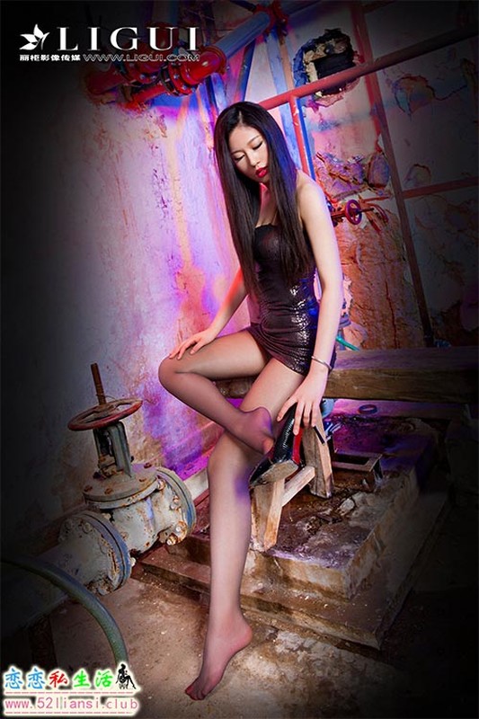 [Ligui丽柜] 2020.06.14 网络丽人 佳怡【82P/106M】