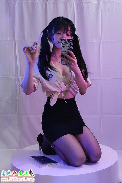 [美图精选]625-神沢永莉-双马尾黑丝班主任【73P+1V/155M】
