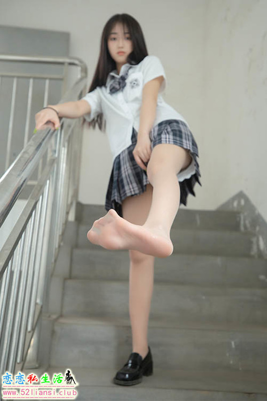 [MSLASS梦丝女神] NO.149 王娇娇《天台JK少女》【64P/408M】