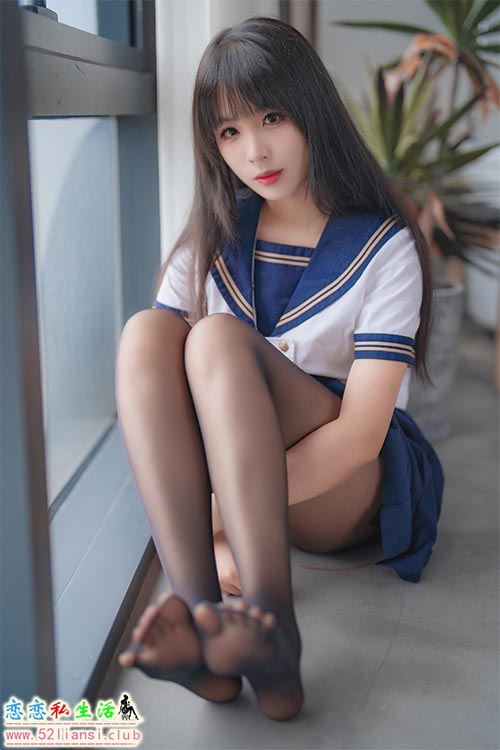 [轩萧学姐] NO.039 5月舰长 黑丝jk【32P/113M】