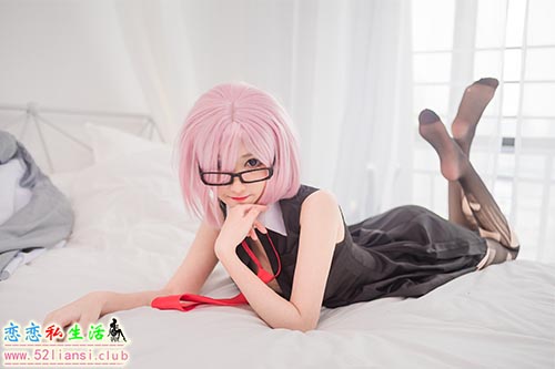 [南桃Momoko] 43-玛修制服【29P/35M】