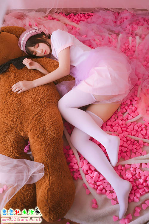 [疯猫ss]NO.021丝袜狂想曲(粉)【54P/116M】