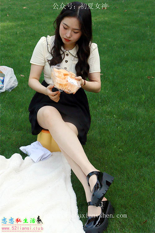 [初夏女神]035期 水吉~爱心约会(带视频)【115P+1V/5.57G】