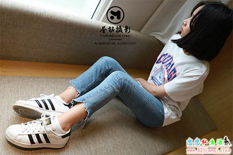 [誉铭传媒] 085期-2019.09.15定制（带视频）【120P+1V/1.24G】