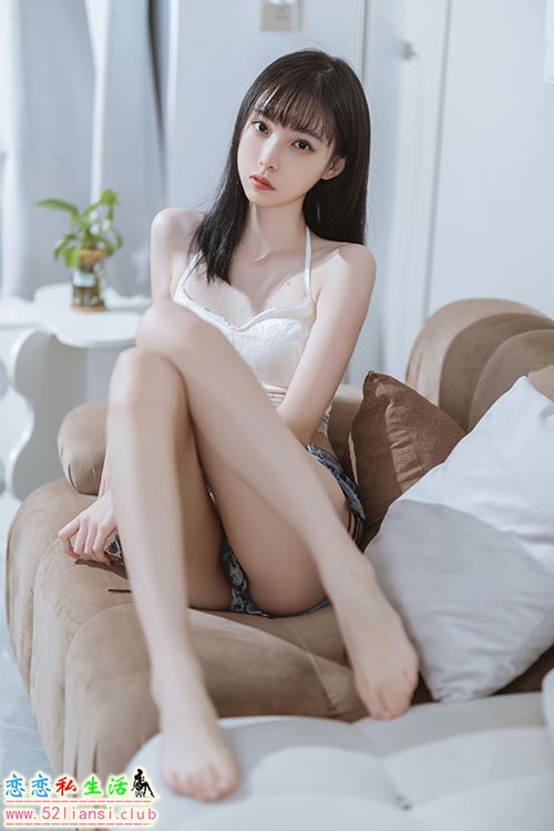 [美图精选]896-许岚LAN-纯欲吊带【40P/77M】