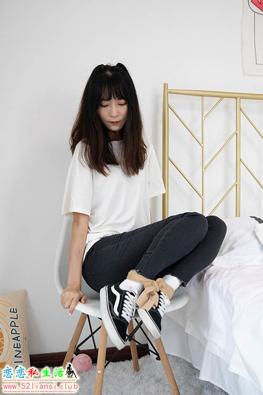 [物恋传媒] No.556 猫耳-明月千里（带视频）【244P+1V/9.83G】