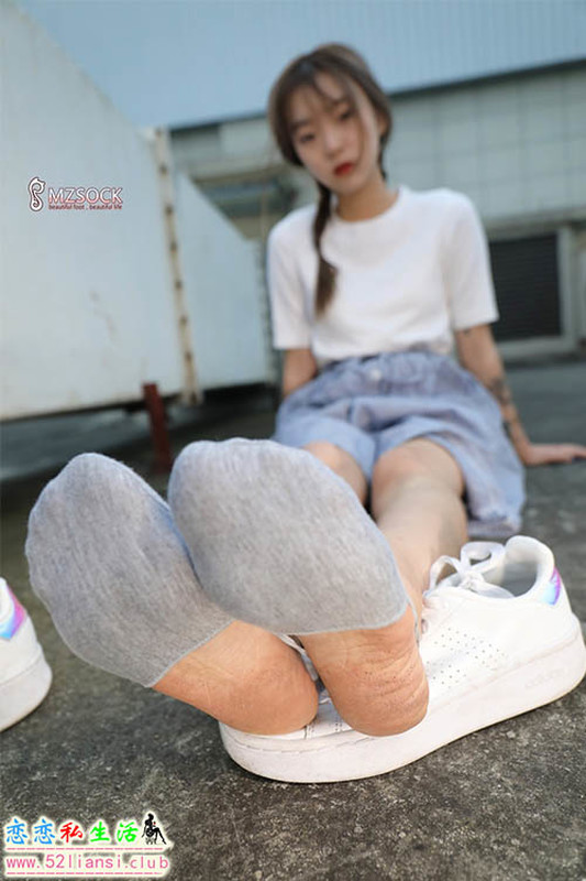 [MZSOCK]爱美足 2019年第79期 梦琪 天台吊带灰船袜【76P/818M】
