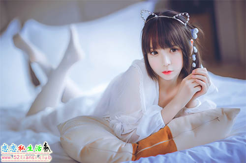 [疯猫ss]NO.003 白色睡衣【24P/186M】