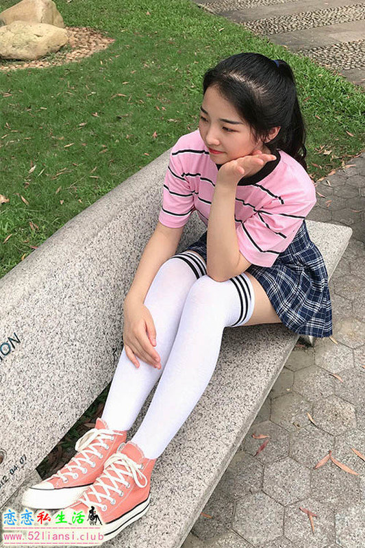 [最爱帆布鞋]034-学妹丝袜美腿写真【161P/420M】