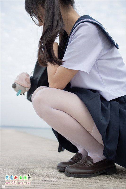 森萝财团-JKFUN-028 《抑郁湖边与绝望天台 赠品 躁动而潮湿的JIO》15D白丝 默陌(带视频)【58P+2V/3.14G】 森萝财团-JKFUN-028 《抑郁湖边与绝望天台 赠品 躁动而潮湿的JIO》15D白丝 默陌(带视频)【58P+2V/3.14G】