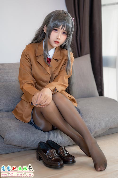 [美图精选]1091-萌芽儿o0-麻衣学姐JK【28P/92M】