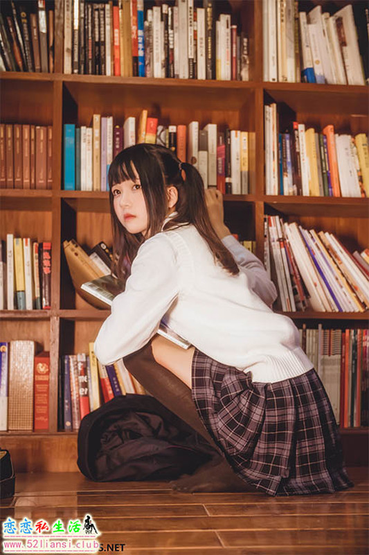[喵糖映画] 裙美 JKL.004 学妹JK制服【40P/732M】