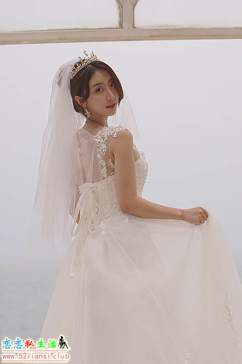 [黑川] NO.061 海岛之旅-婚纱【17P/136M】