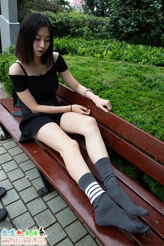 [物恋传媒] No.030 剑眉星目,烈焰红唇,御姐范美女与可爱棉袜的反差萌（带视频）【189P+1V/1.92G】