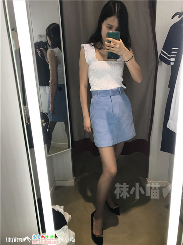 [袜小喵]KT059《喵姐姐的试衣间》【89P/78.8M】