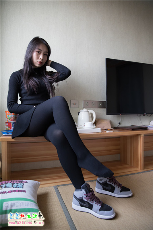[物恋传媒] No.149 璐璐-舞蹈系女生的AJ与厚黑丝（带视频）【137P+1V/7.71G】