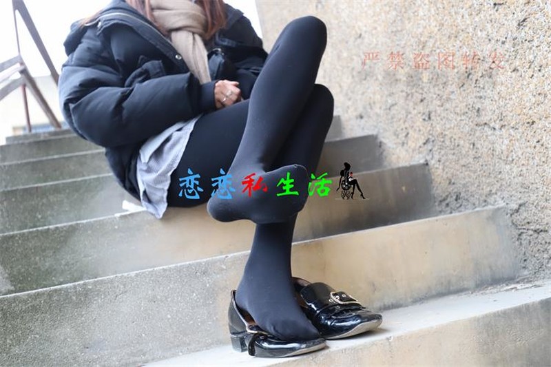 大西瓜爱牙膏-2018 3月活动模特 原版黑厚【320P/0.97G】 大西瓜爱牙膏-2018 3月活动模特 原版黑厚【320P/0.97G】